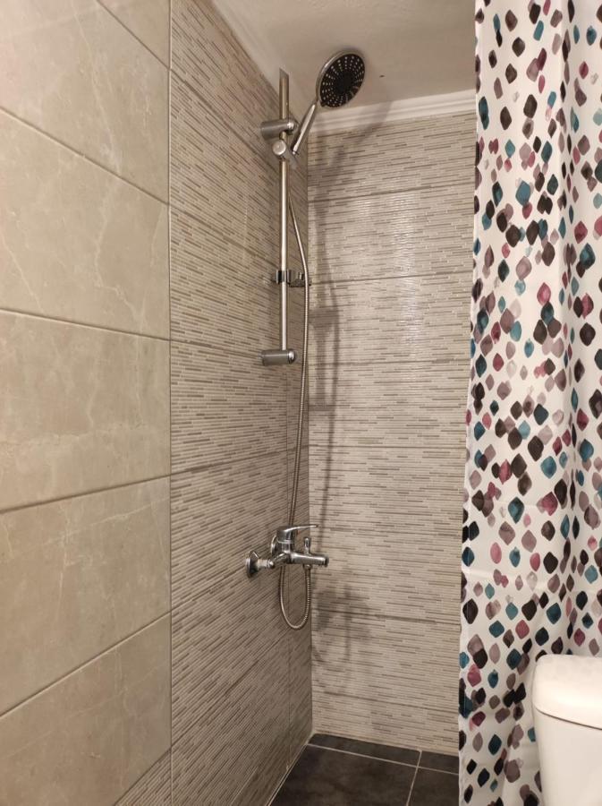 Sea Pleasure Apartment II Peraía Dış mekan fotoğraf