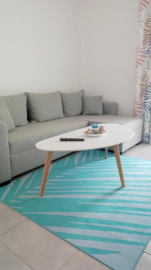 Sea Pleasure Apartment II Peraía Dış mekan fotoğraf