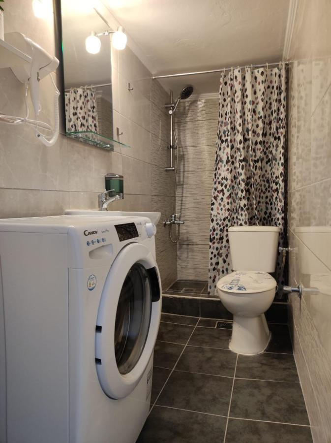 Sea Pleasure Apartment II Peraía Dış mekan fotoğraf