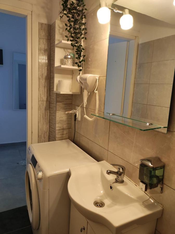 Sea Pleasure Apartment II Peraía Dış mekan fotoğraf