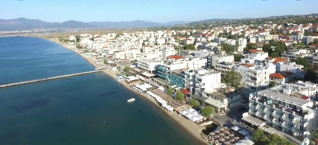 Sea Pleasure Apartment II Peraía Dış mekan fotoğraf