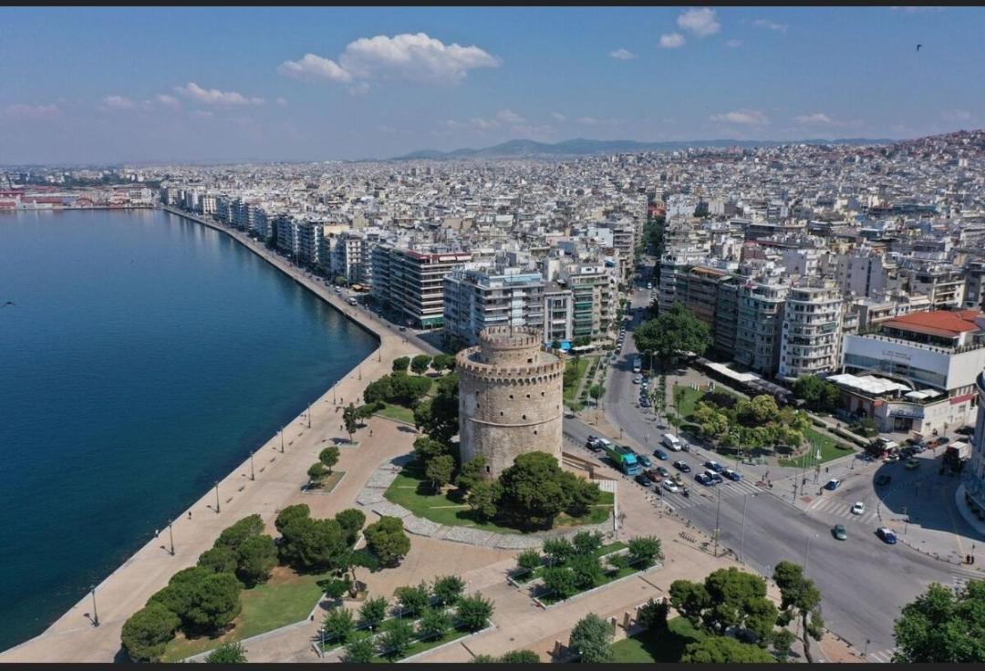 Sea Pleasure Apartment II Peraía Dış mekan fotoğraf